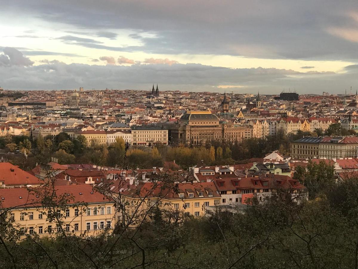 Apartment Nebovidy II - Air Conditioning - Historic City Center Praha Bagian luar foto